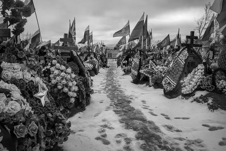Soldiers' cemetery in Yaroslavl, December 2025.Photo by Oleg Klimov