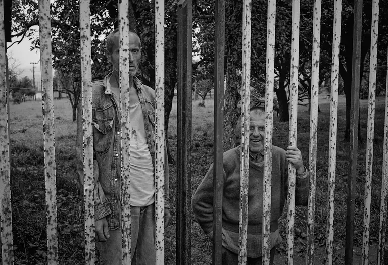 The psychiatric hospital in Štimlje, Kosovo. 06.1999. Photo by Oleg Klimov.
