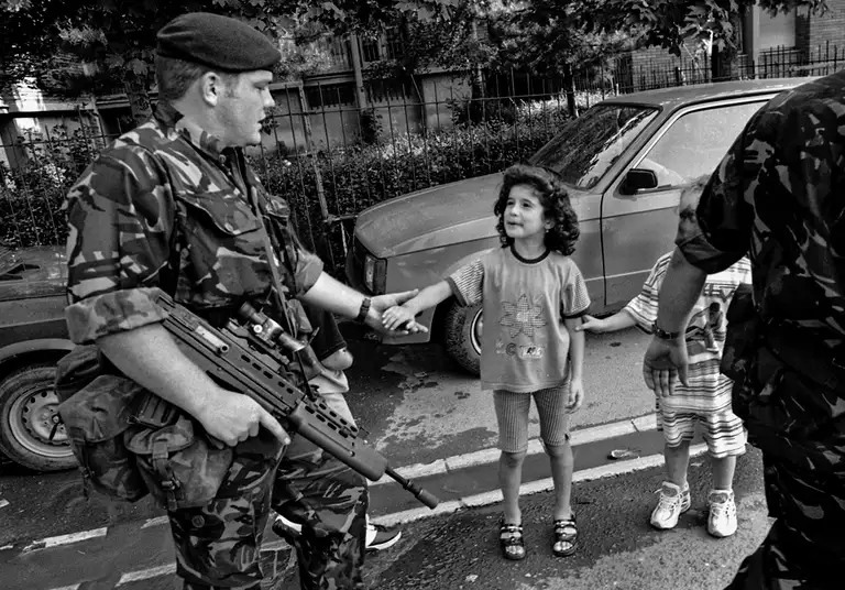 Irish soldiers (KFOR) in Pristina, Kosovo. Start of ground operations in Yugoslavia. June 1999. Photo by Oleg Klimov