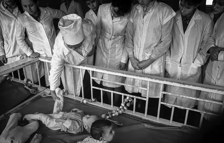 Excursion of graduates of the training and production plant to the Children's Home. Specialized Children's Home No. 2, which houses children with congenital malformations, postpartum injuries, and those who, according to doctors, cannot live among ordinary children. St. Michurina. Novokuznetsk. Kemerovo region. Kuzbass. Siberia. 10/28/1987 Photo Vladimir Sokolaev/Liberty SU Archive