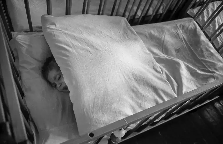 Specialized Children's Home No. 2, which houses children with congenital malformations, postpartum injuries, and those who, according to doctors, cannot live among ordinary children. St. Michurina. Novokuznetsk. Kemerovo region. Kuzbass. Siberia. 10/28/1987 Photo Vladimir Sokolaev/Liberty SU Archive